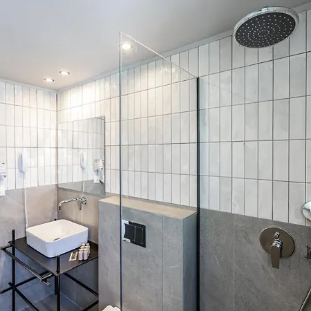 Hotell Santa Maria 3*